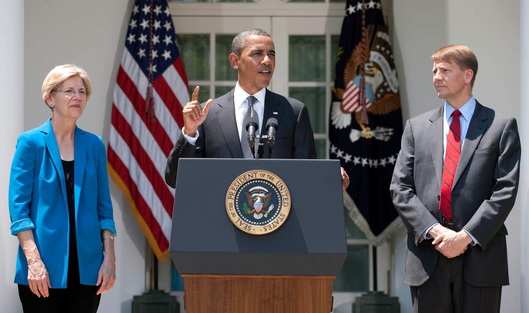 President Obama announces the nomination of the first director of the CFPB (2011).